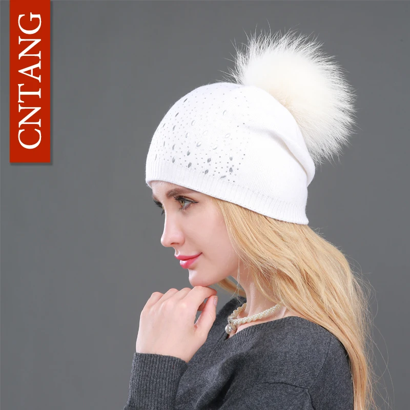 Зимние шерстяные женские шапки с заклепками меховые помпоном модные из