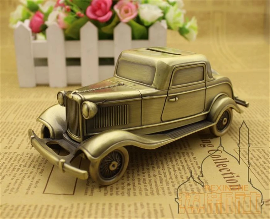 

Xinjiang arts and crafts of brass Handmade piggy piggy bank home decoration new year lucky gift