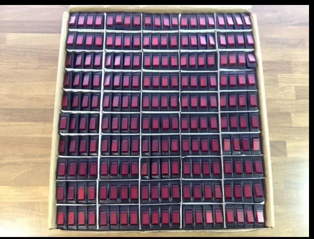 [SA]tyco Electronics W51-AB22B2-7 импортный кулисный переключатель с лампой 7a250v--50шт/лот |