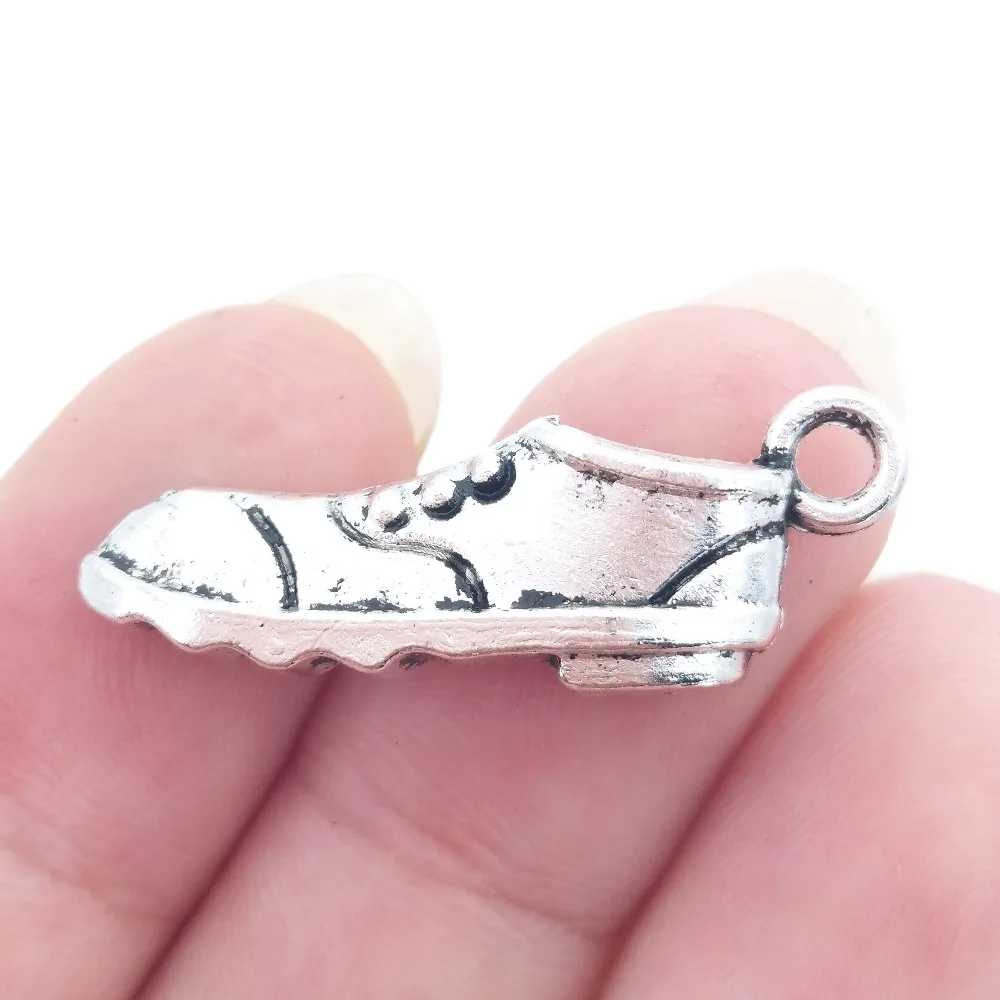 Оптом 30 шт. античные посеребренные подвески для бегущих кроссовок Подвески