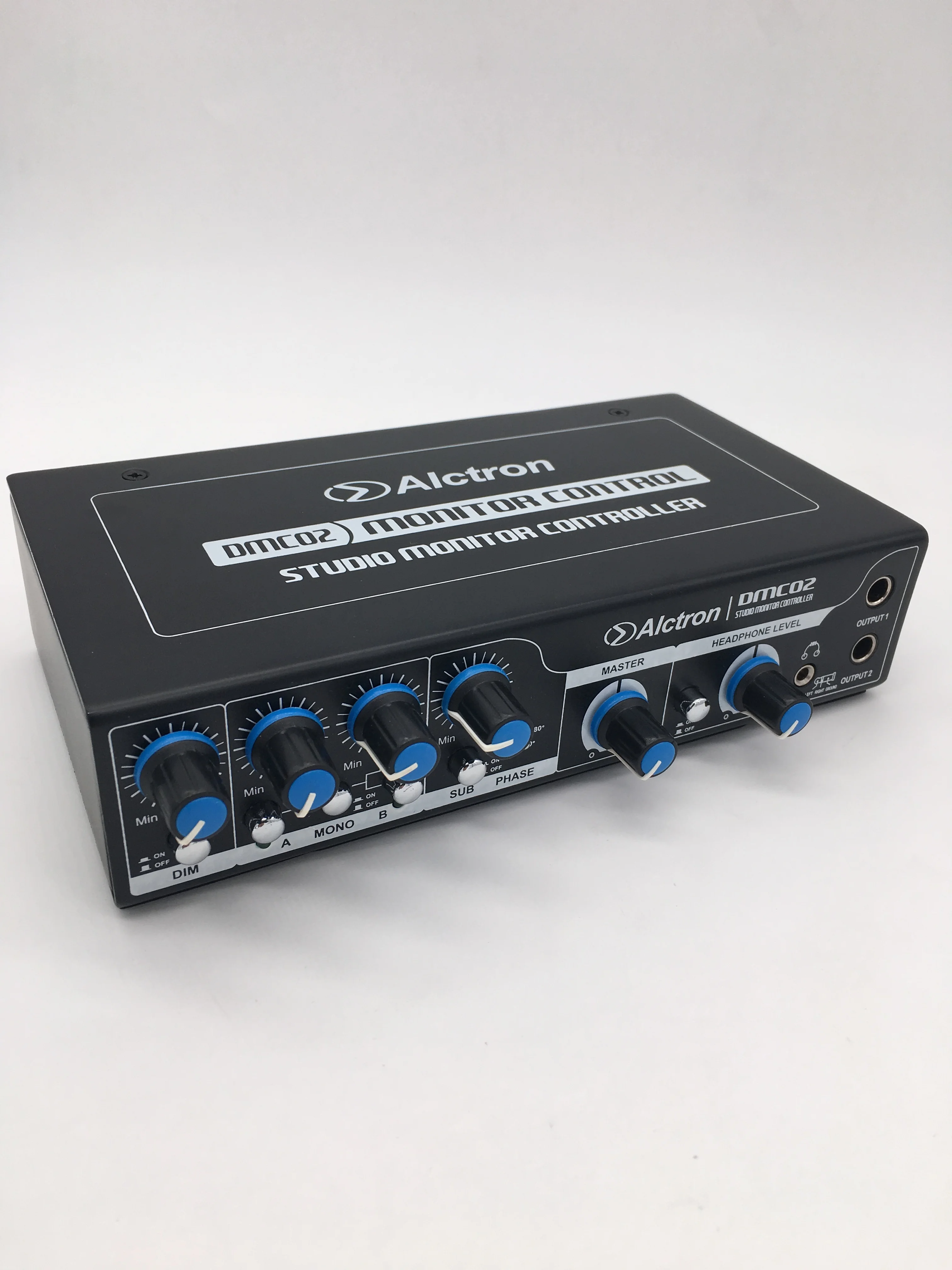 Профессиональный студийный контроллер монитора Alctron DMC02 усилитель распределения