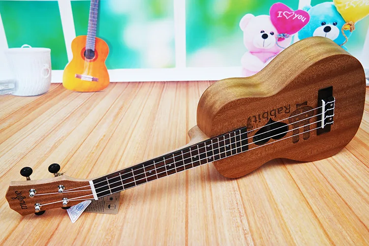 23 дюйма Ukelele концерт 4 струны 17 лад Гавайская маленькая гитара Акустическая