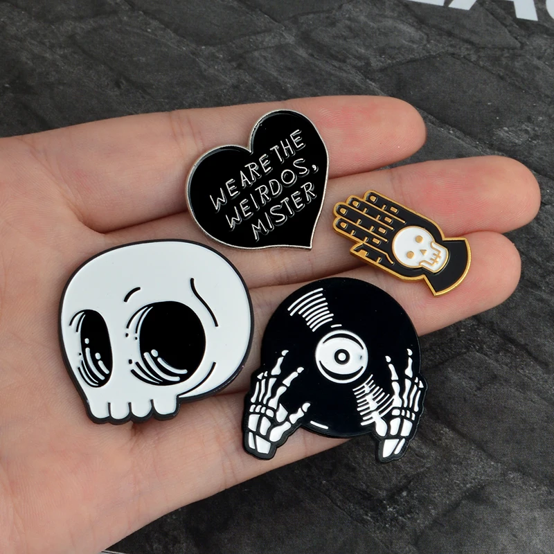 

QIHE JEWELRY Skull pin Weirods Skeleton head and hands Enamel pins Brooches Punk Gothic Jewelry Brooches for men women unisex