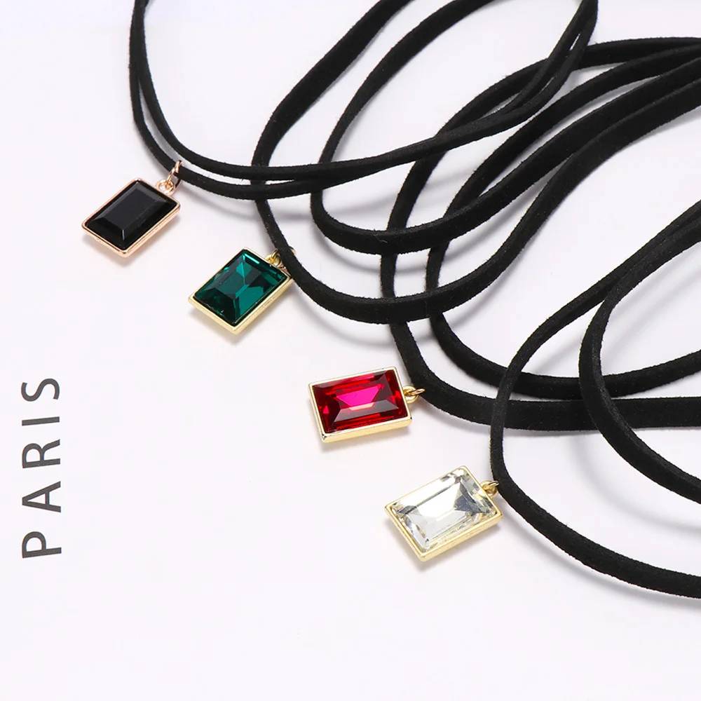 1 шт. Готический Ретро винтажный черный бархатный очаровательный кулон чокер с