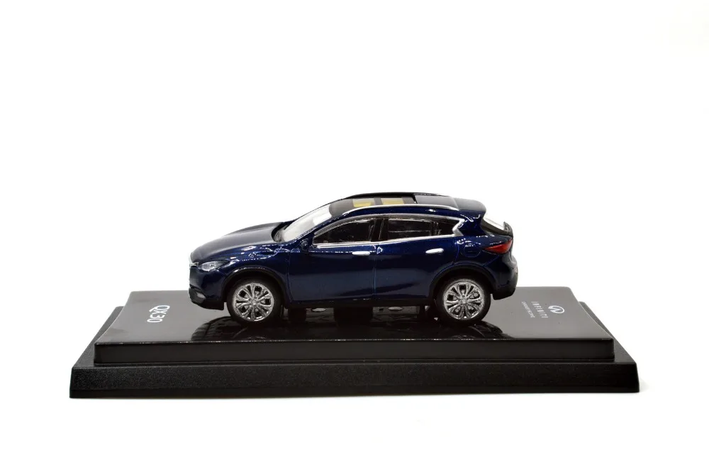 1/64 1:64 1 64 масштаб Infiniti QX30 2017 синяя литая модель автомобиля Оригинальная