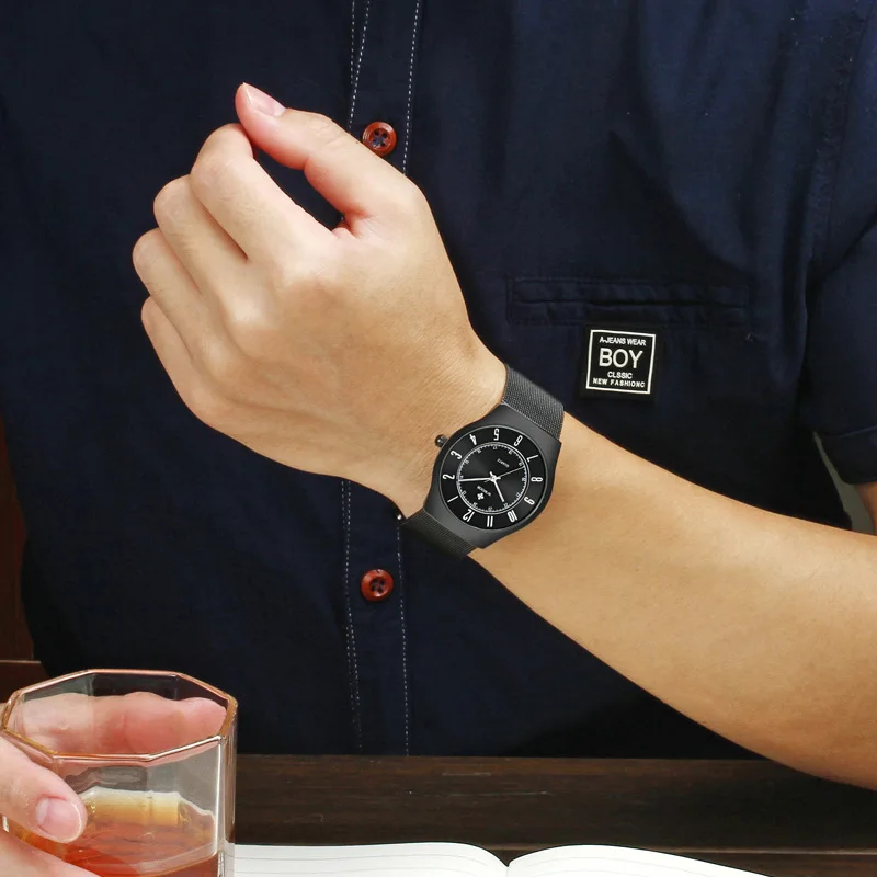 Часы WWOOR Мужские кварцевые ультратонкие брендовые Роскошные водонепроницаемые