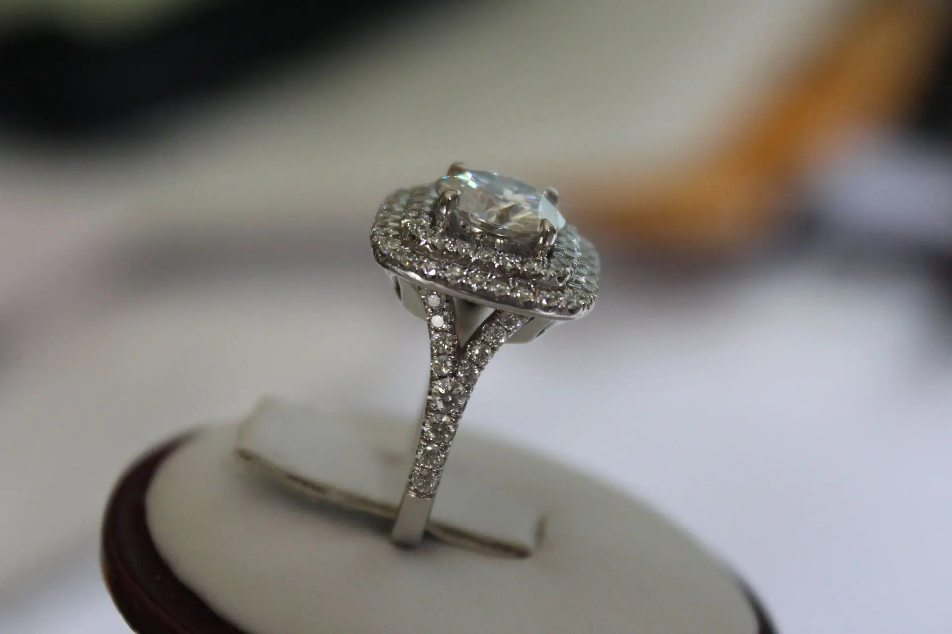 Модное 925 пробы Серебряное обручальное кольцо для женщин Большая квадратная огранка CZ Кристалл свадебное кольцо для помолвки перстень ювелирные изделия невесты