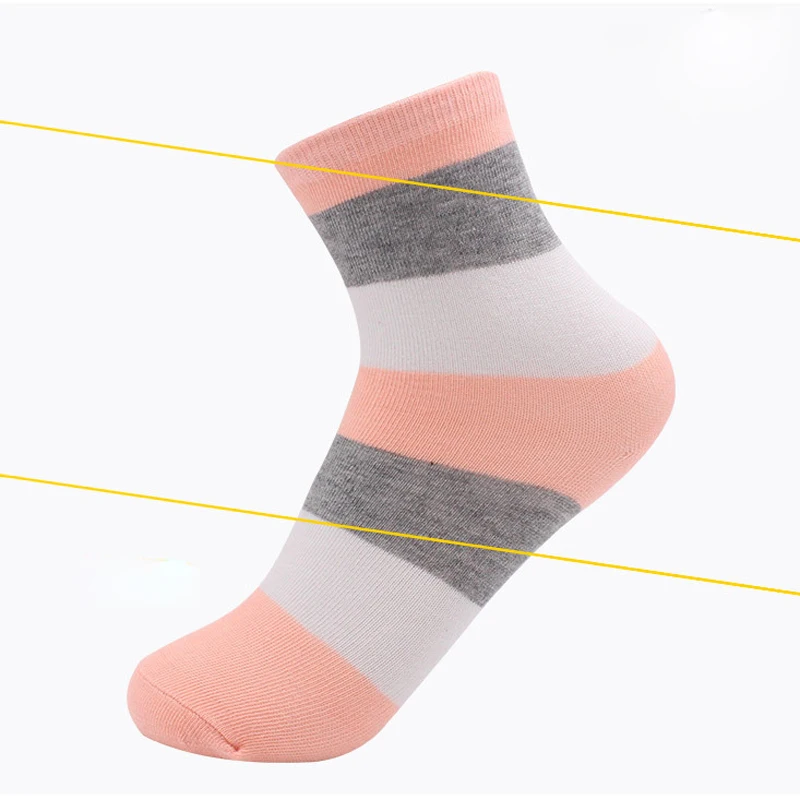 

20 Pair Autumn Stripe Patterned Art Socks Women Skateboard Harajuku Short Socks Soft Funny Cotton Socks Female Ankle Happy Sox