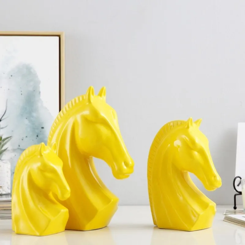 

Nordic Ceramic Ornaments Horse Head Statues Animals Figurine Art&Craft Home Decoration Accessories For Living Room R663