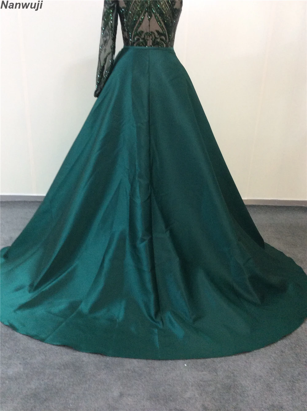 

2019 Silver Glitter Sequins Mermaid Evening Dress Arabic Dresses Detachable Train Evening Gown Muslim Evening Dress