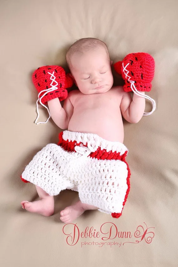 Бесплатная доставка вязание крючком Детские перчатки для бокса и шорты комплект