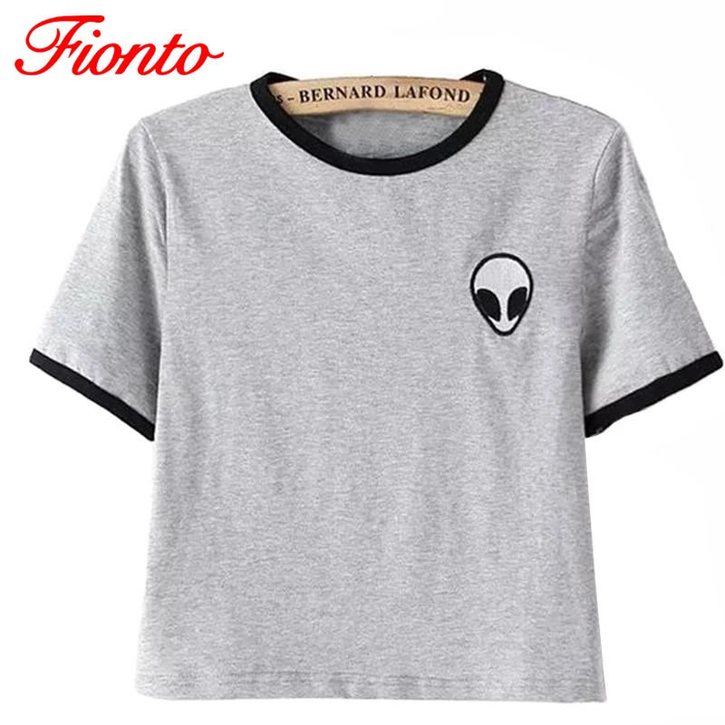 Женская футболка с вышивкой FIONTO удобная повседневная коротким рукавом