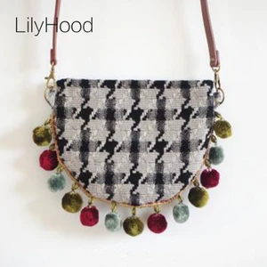 Сумка женская на плечо LilyHood, ручная работа, разноцветная, с помпоном, осенняя, милая, в стиле ретро, Ибица, бохо, цыганская, с клапаном