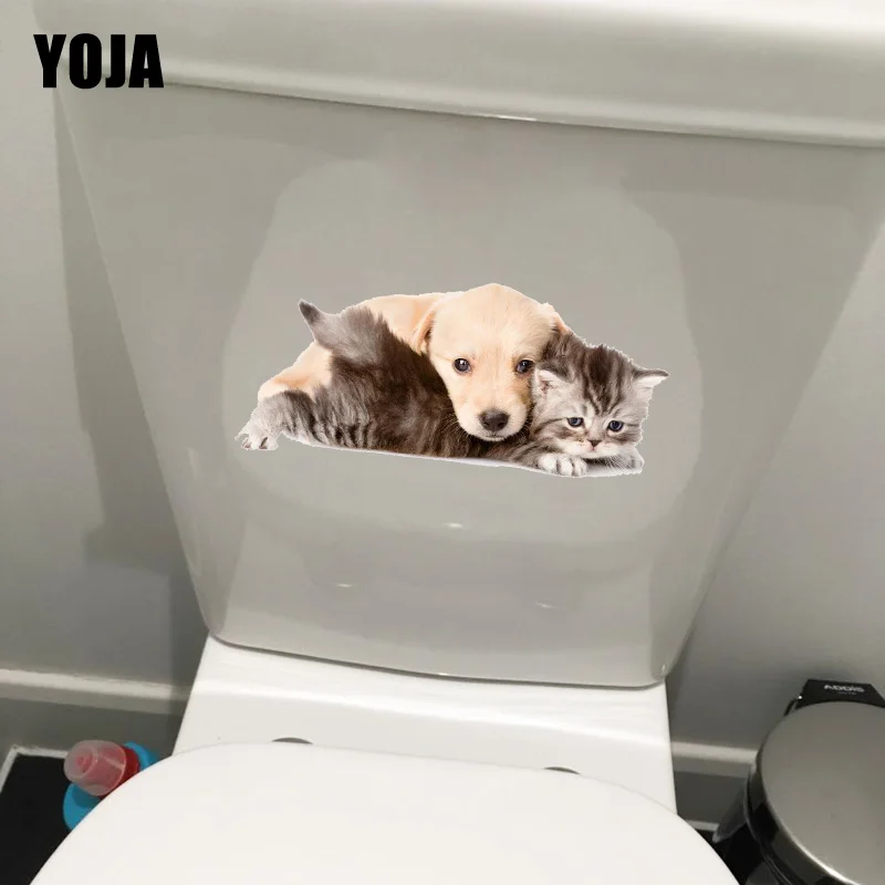 YOJA 22.2*10.3CM Dogs And Cats Playing Funny Animal Toilet Sticker Home Decor Wall Decals T1-0293 | Дом и сад