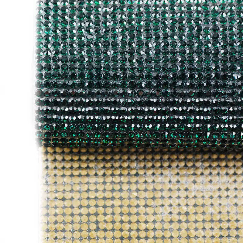 Emerald 24x40 см SS6/SS8 Bling стеклянная отделка горного хрусталя Кристалл самоклеющиеся и исправленное железо на сетчатый страз окантовка в рулоне DIY одежды - Цвет: Emerald