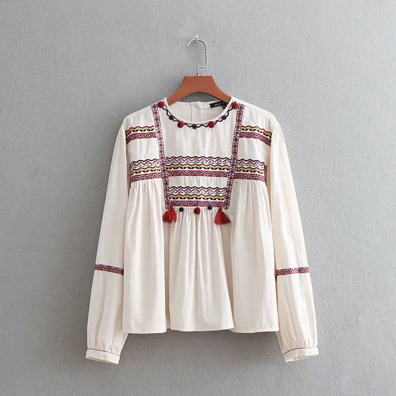 Женская льняная блузка Bella Philosophy Повседневная с вышивкой и кисточками топ из