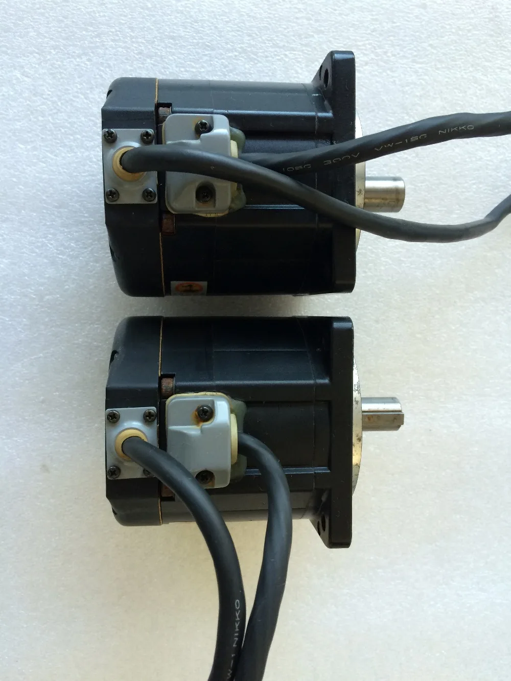 

CSMQ-01BA1ANM3 CSMQ AC servo motor 100W CSMQ-01