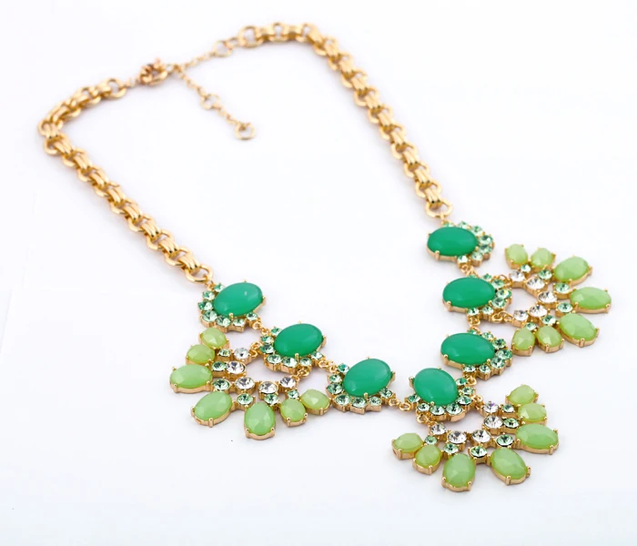 Женское короткое ожерелье с зелёным камнем|necklace seahorse|necklace goldnecklace bra |