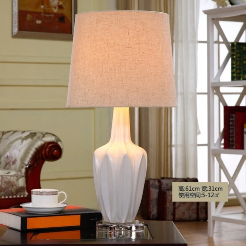 Европейская китайская керамическая льняная настольная лампа Свадебный декор