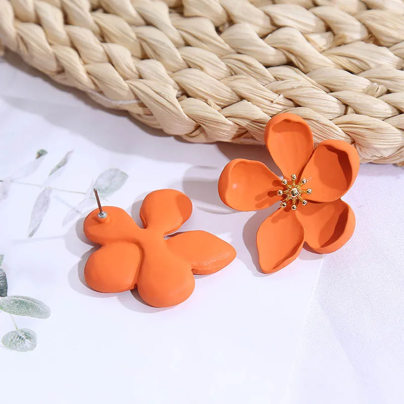 Fashion Ladies Metal Flower Drop Earrings For Women 2019 Trendy Cute Alloy Spray Paint Dangle Earring Party Jewelry Gifts | Украшения и