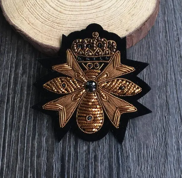 Новая индийская шелковая вышитая брошь Crown Bee Аппликация из бисера винтажные