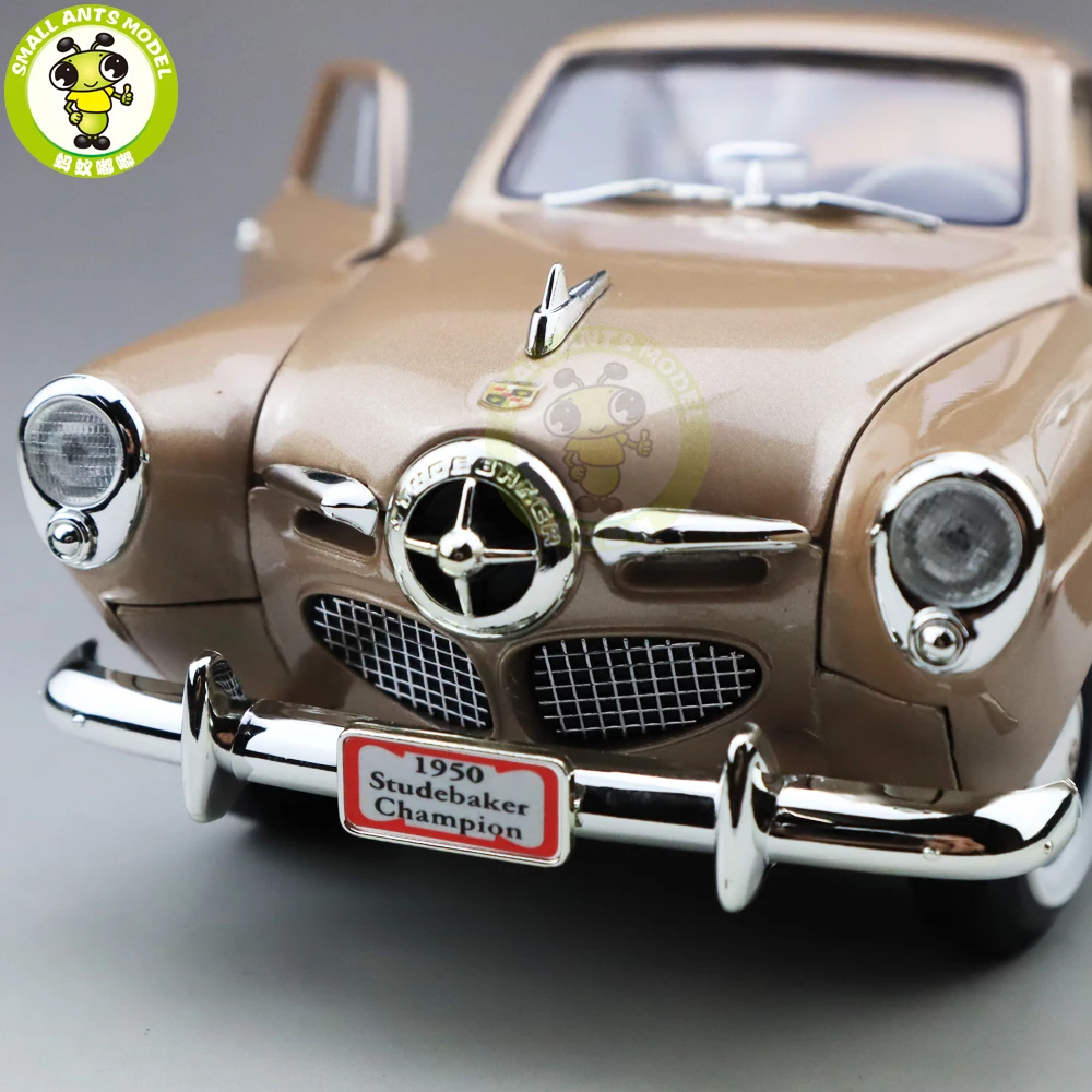 1/18 1950 STUDEBAKER Чемпион дорога Подпись литья под давлением Модель автомобиля игрушки мальчики девочки подарок