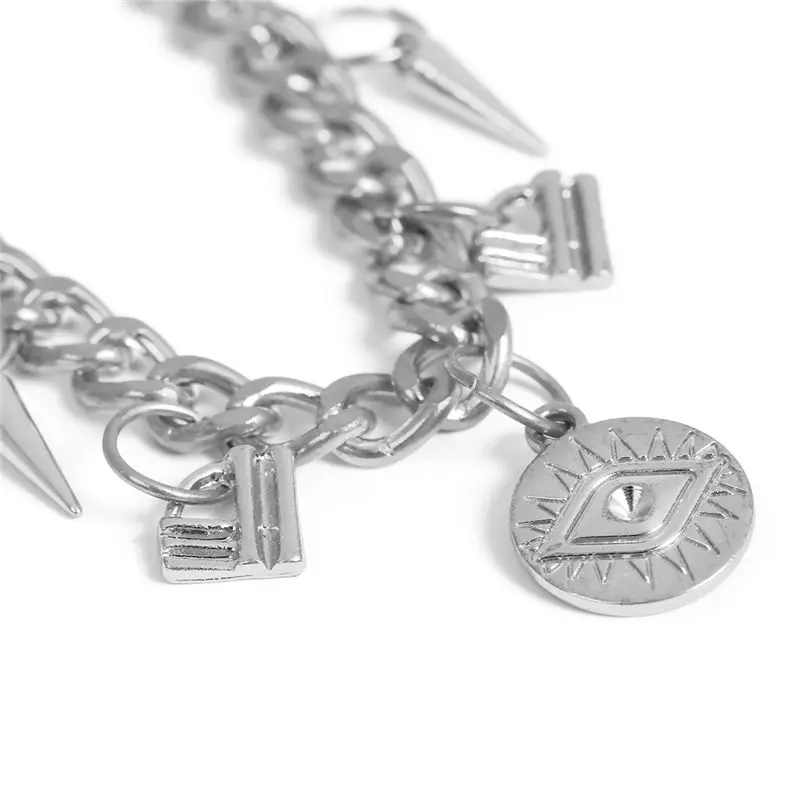 

Personality Punk Bracelet For Women Fashion Rivet Carved Eye Bracelets Geometric Gold Color Metal Chain Bracelet Party Gift