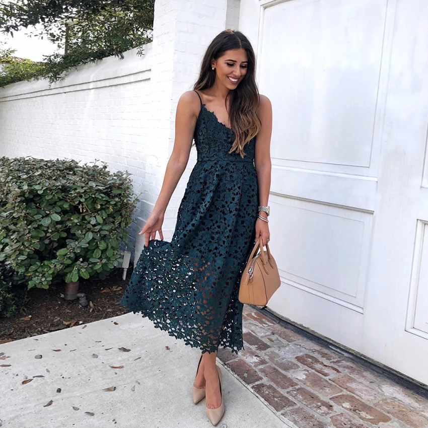 Женское элегантное пляжное платье голубое и черное кружевное лето 2019 | Женская