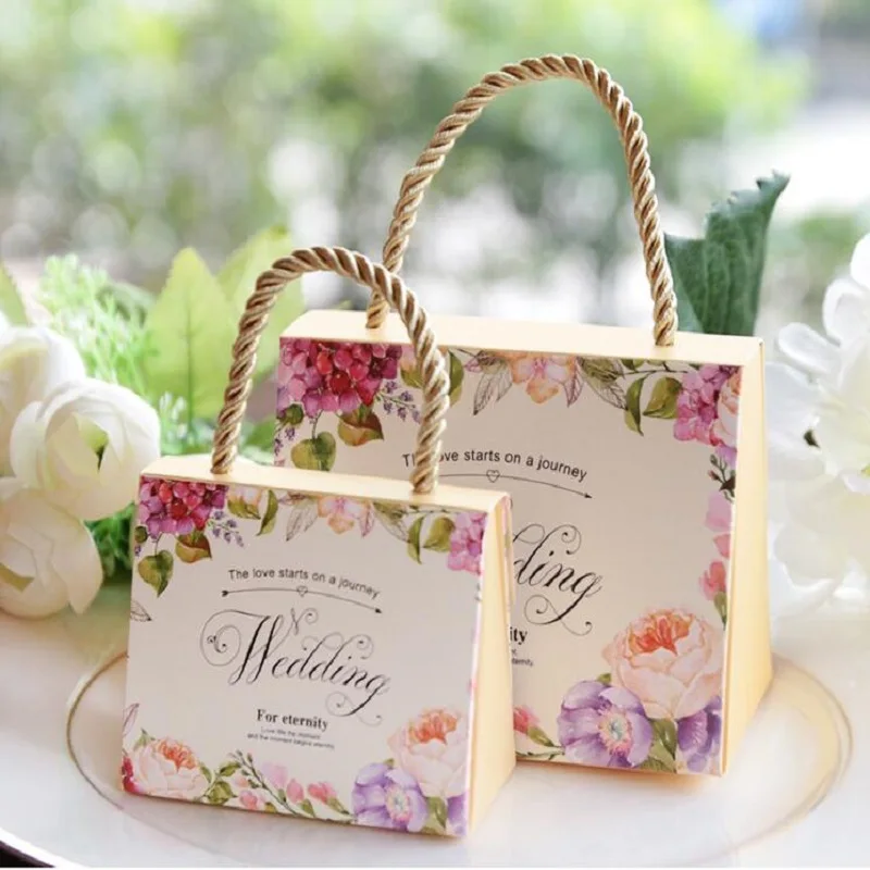 

100 PCS Candy Bag For Wedding Sweet Paper Bag Wedding Favors Gift For Guest Bride Groom Wedding Party Decoration