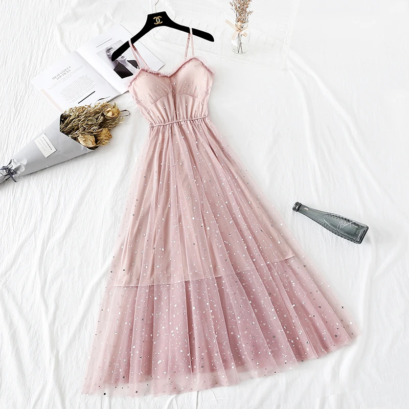 Женское платье на бретелях спагетти Элегантное повседневное с блестящими