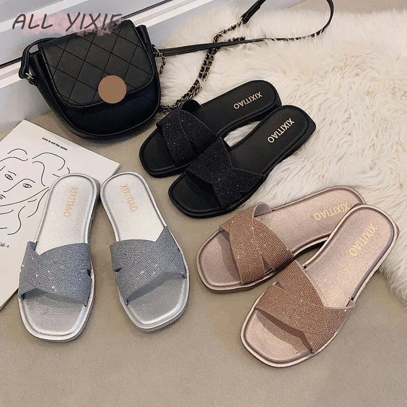Все YIXIE2019; сезон лето; Новинка; модная женская обувь; сандалии и шлепанцы; сандалии на плоской подошве; женские шлепанцы с блестками для отдыха на море