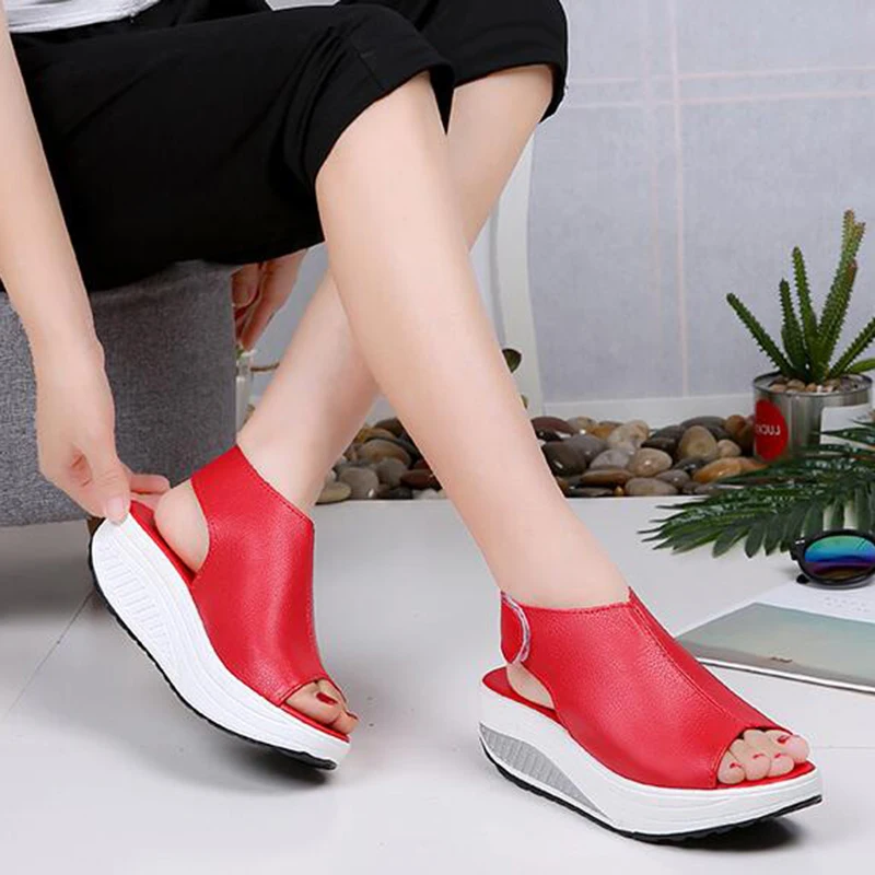 Удобная женская обувь для отдыха на улице 2019 г. Женские повседневные сандалии