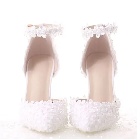 Туфли лодочки с ремешком на щиколотке и пряжкой белые 2018|female wedding shoes|brand shoeswedding shoes