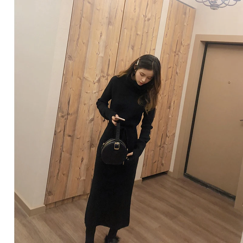 Mishow Длинное теплое платье водолазка с поясом длинными рукавами и высоким