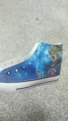 Мужские высокие вулканизированные туфли с двумя боковыми рисунками аниме Dragon Ball Z; крутые парусиновые ботинки Super Saiyan Son Goku