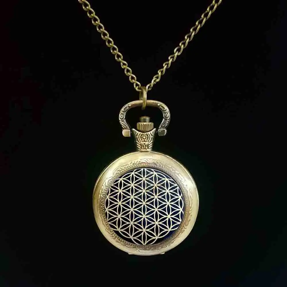

Flower of Life pocket watch 2019 New Fashion Round Glass pocket watches quartz necklace Vintage friends gift pandent bronze