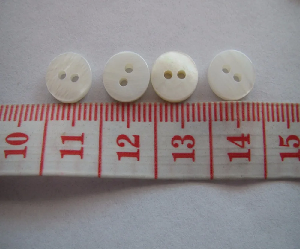 Бесплатная доставка 9 мм для мамы на пуговицах 2 отверстия двойная натуральная