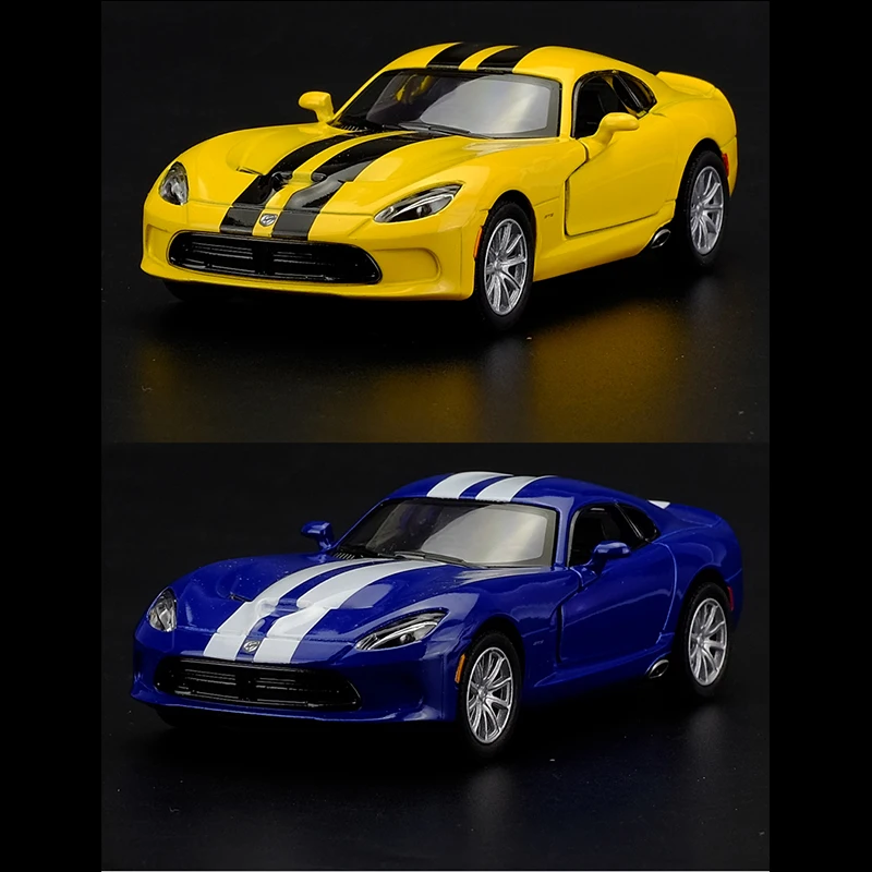 Модель спортивного автомобиля Kinsmart 1: 9 2013 SRT Viper GTS литая модель из сплава игрушка с