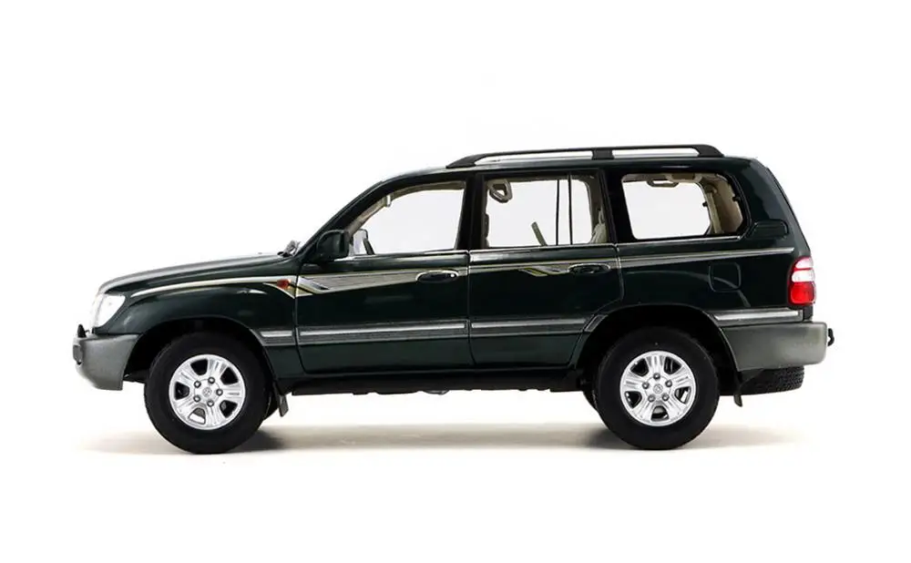 1/18 Масштаб Toyota Land Cruiser LC100 зеленый литой автомобиль Модель Коллекция игрушек