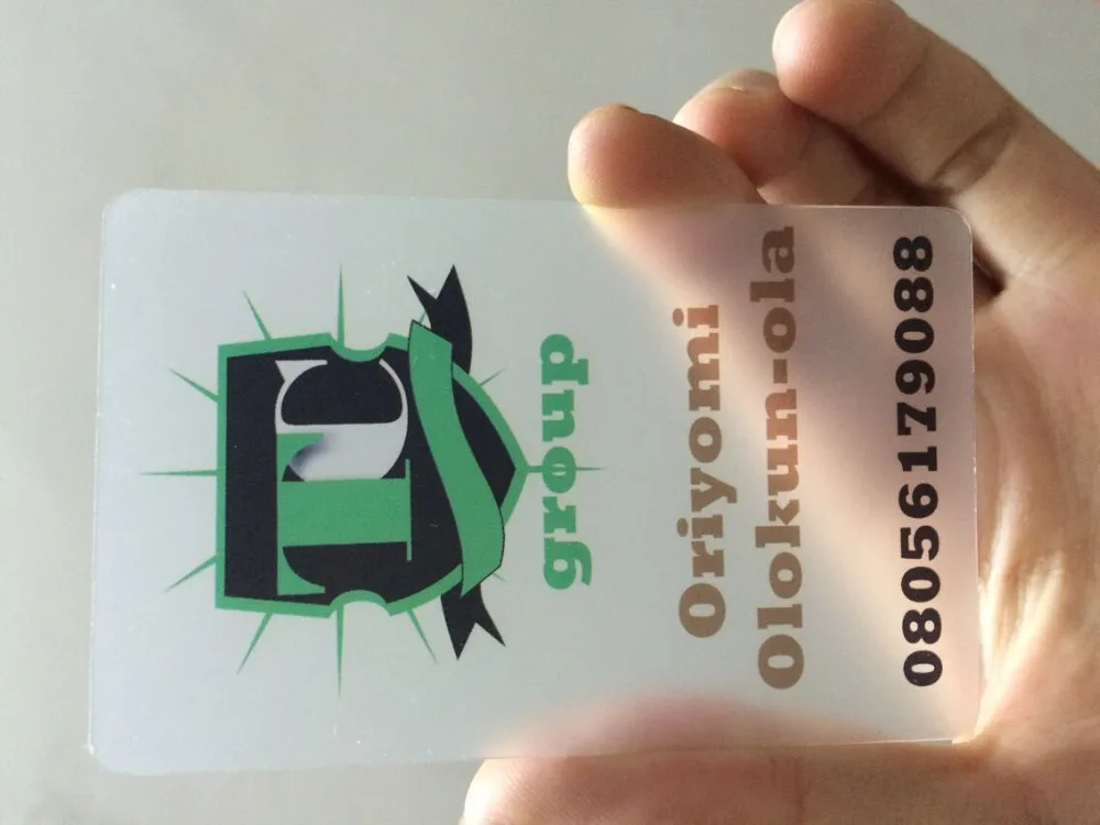 Заказные прозрачные ПВХ пластиковые визитные карточки печать полноцветные