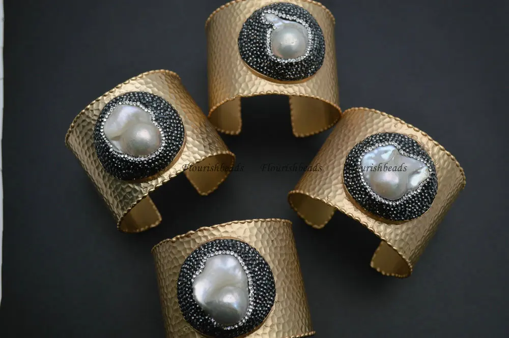Gold Color Fashion Woman Cuff Bangle Lady Style Paved Crystal and Baroque Pearl Beads on Surface Party Bracelet | Украшения и