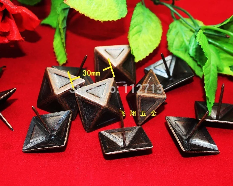 30MM red bronze Quartet Nails triangle doornail retro decor metal nail decorative for furniture |