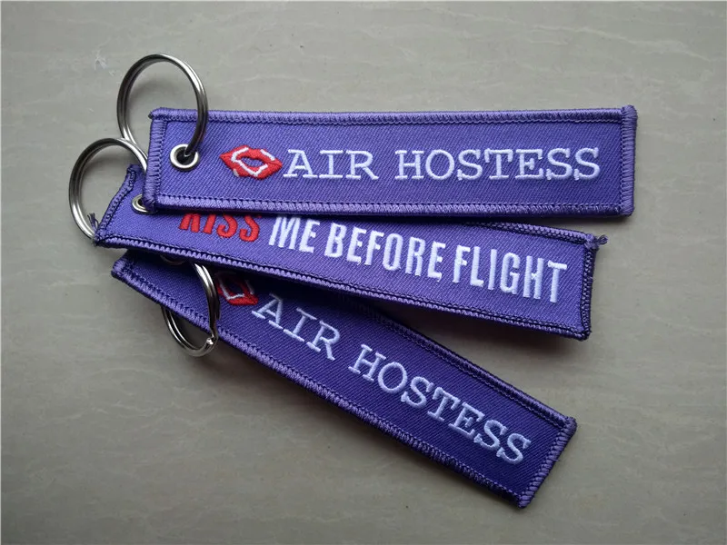 Воздушная ведущая Поцелуй меня перед полетом|crew tag|cabin crewtagging crews |