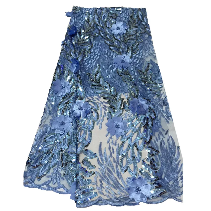 Кружевная ткань из фатина с объемными цветами и бисером для французской