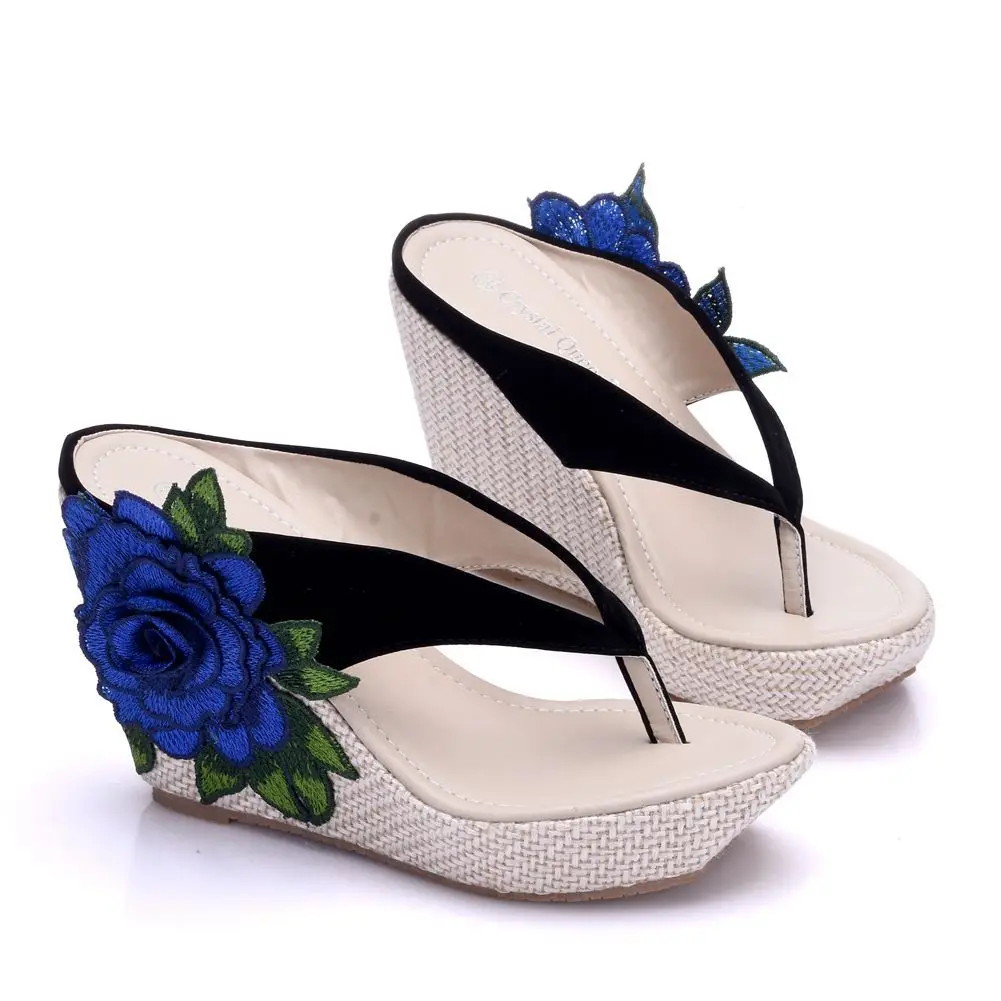 Босоножки женские летние на высоком каблуке с цветочным принтом