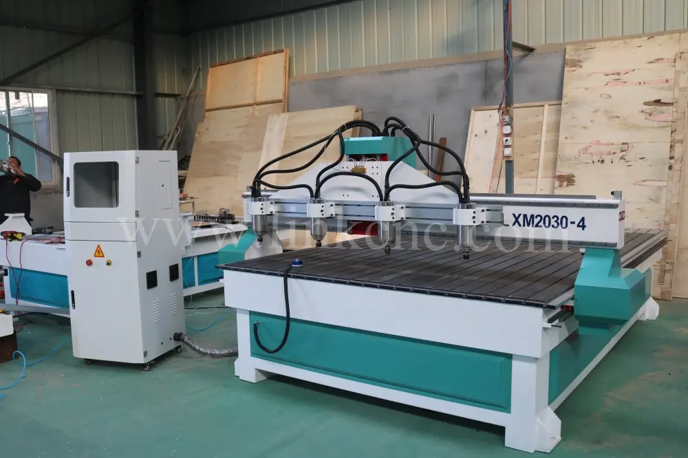 Китай 2030 cnc маршрутизатор с 4 головки/мульти главы деревообрабатывающие для