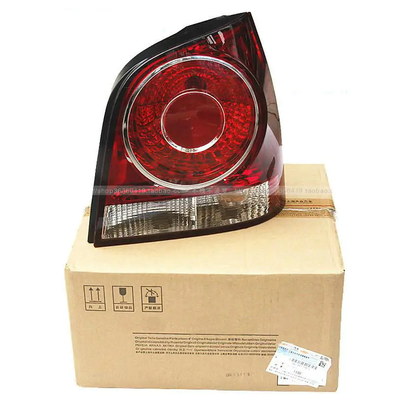 

2006-2010 POLO Rear lamp Taillight shell Taillight cover Light bulb with a circuit board