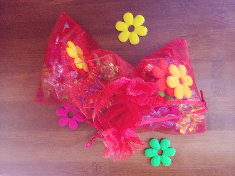 500 шт. 17*23 см комплект однотонной одежды красного цвета из органзы подарок мешок