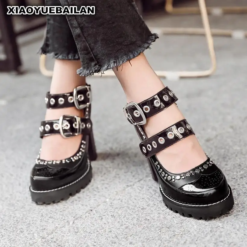 Осенью 2017 года новые цветные туфли с заклепками на высоком каблуке|high-heeled shoes|thick