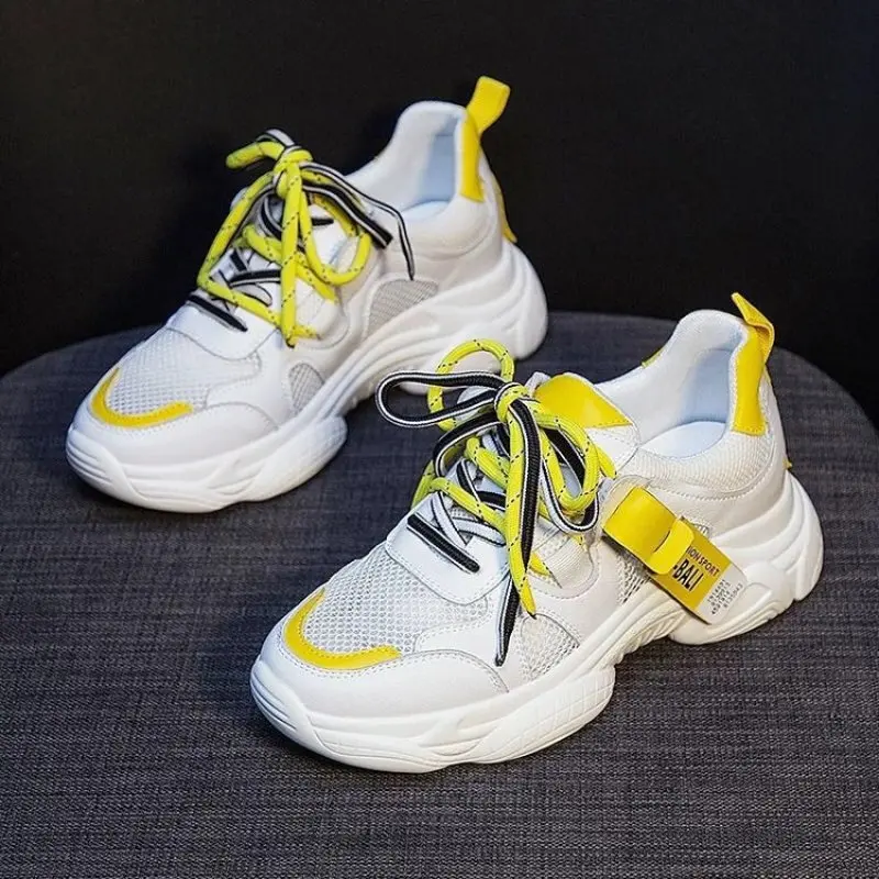 Женские массивные кроссовки на платформе 5 см Разноцветные Повседневные толстой